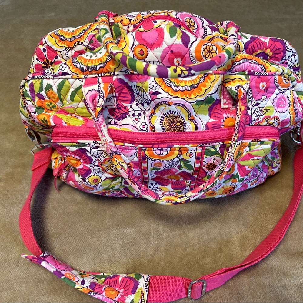 Vera Bradley large tote